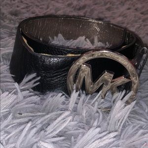 MK belt